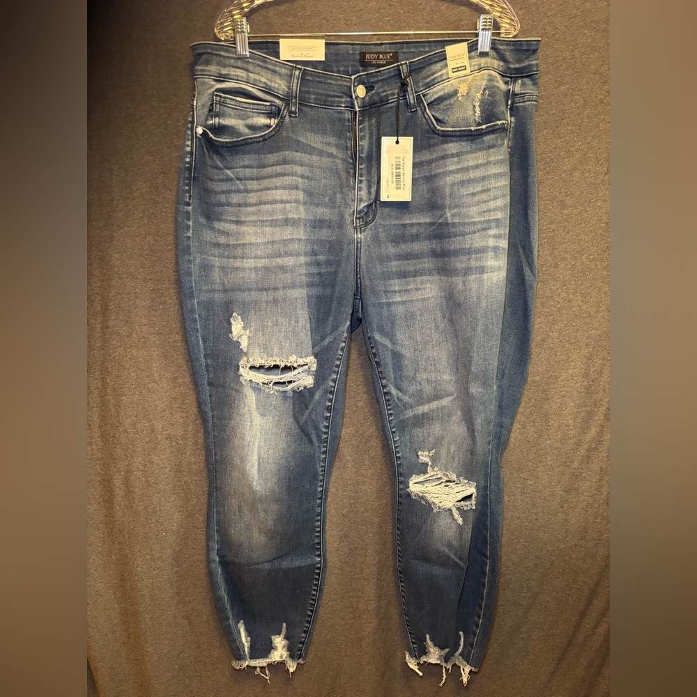 New with tags Judy Blue jeans